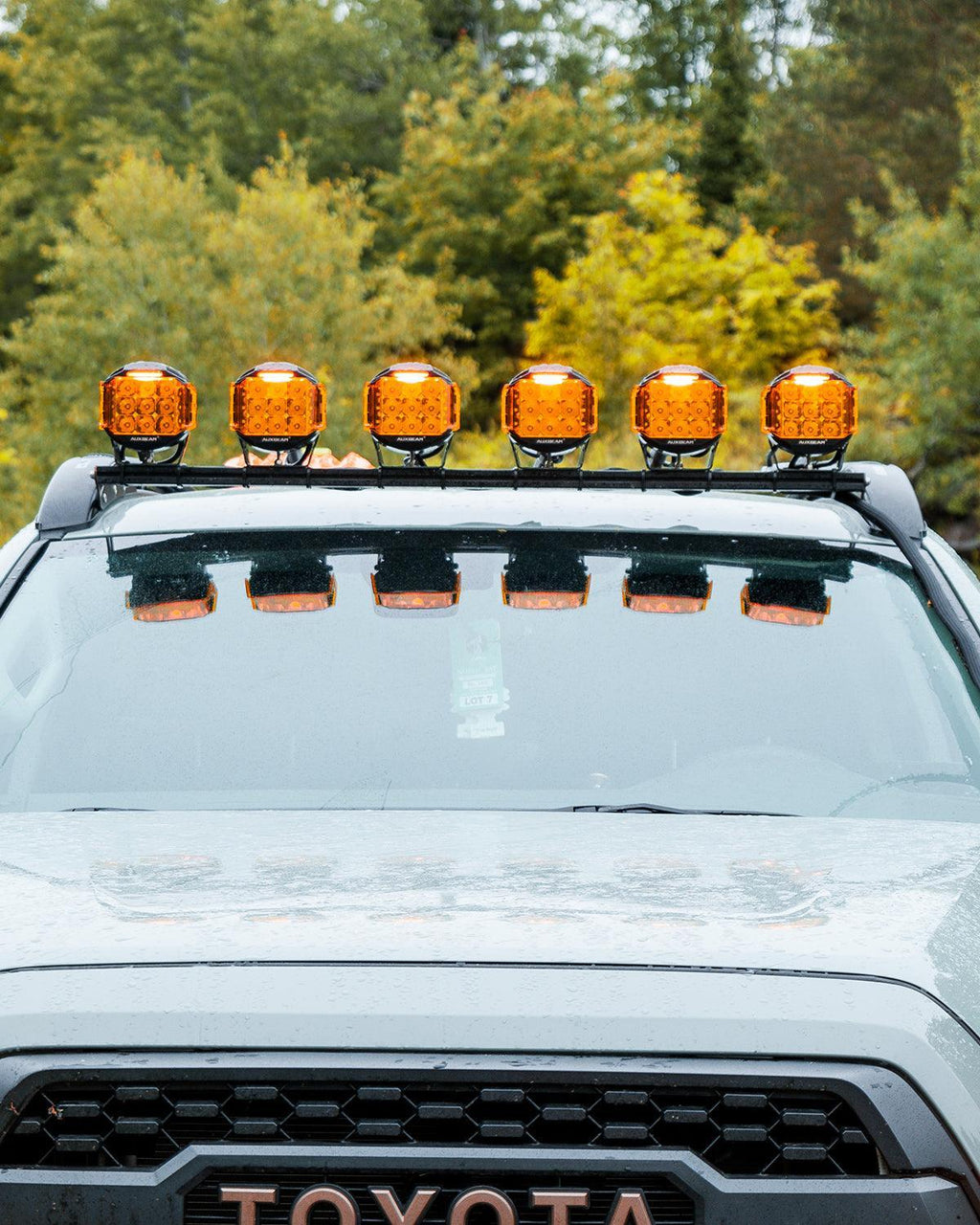 V-MAX Series | 5 Inch 168W 16440LM Spot Beam Side Shooter LED Round Pod Lights with Amber DRL