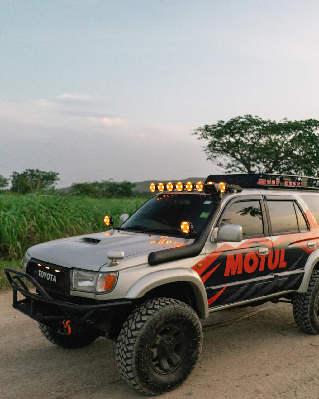 CUBE-Z Series 4 Inch Spot LED Pod Lights Off Road Lights with White DRL & Amber Turn Signal Lights