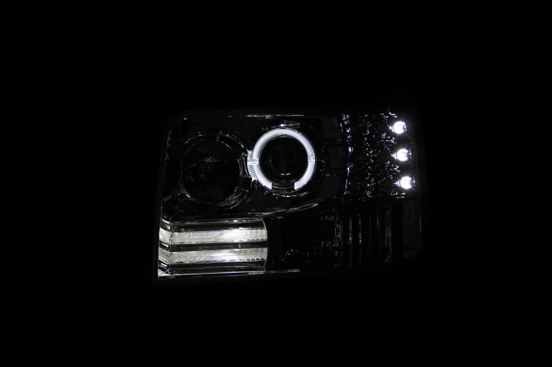 1992-1996 Ford Bronco / 1992-1996 Ford F-150 / 1992-1996 Ford F-250 Projector Headlight Set W/Halo