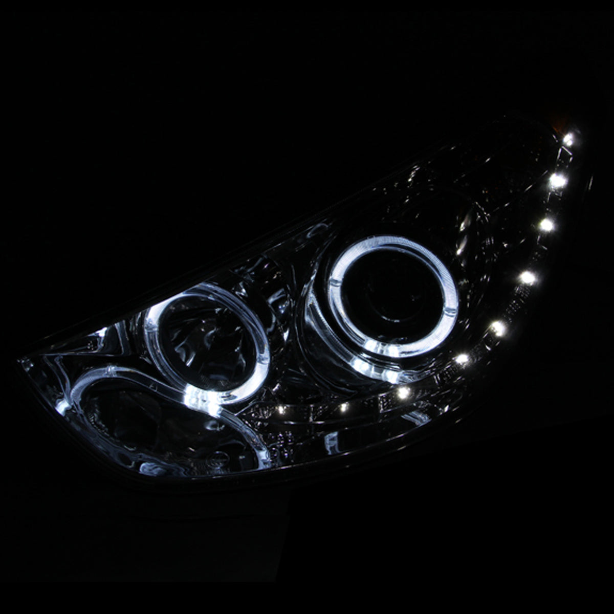 2010-2014 Hyundai Tucson Projector Headlight Set W/2 Halos