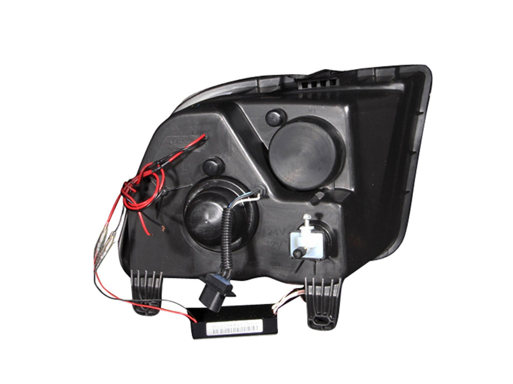 2005-2009 Ford Mustang Projector Headlight Set W/Halo