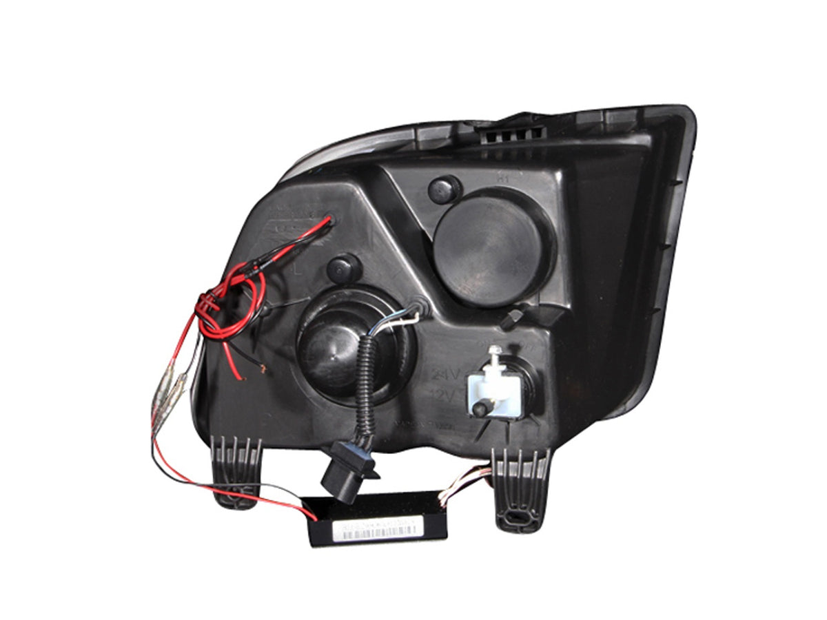 2005-2009 Ford Mustang Projector Headlight Set W/Halo