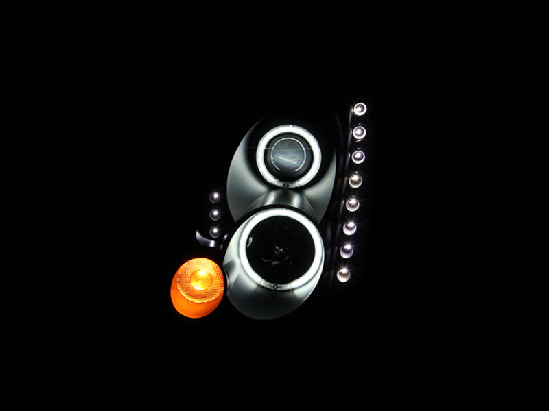 2003-2005 INFINITI G35 Projector Headlight Set W/Halo