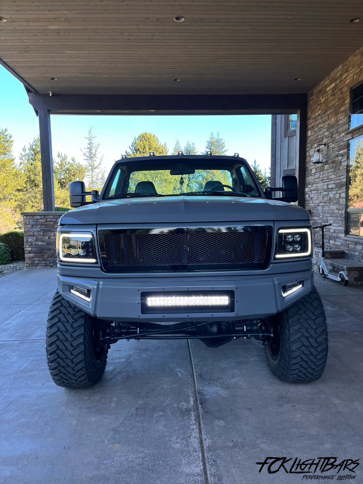 FCK Lightbars Chase Light Bar – Amber/White LED Light Bar with Strobe (20"–50")