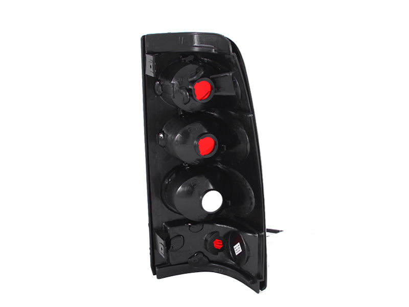 2003-2006 Chevrolet Silverado / 2007 Chevrolet Silverado Tail Light Assembly