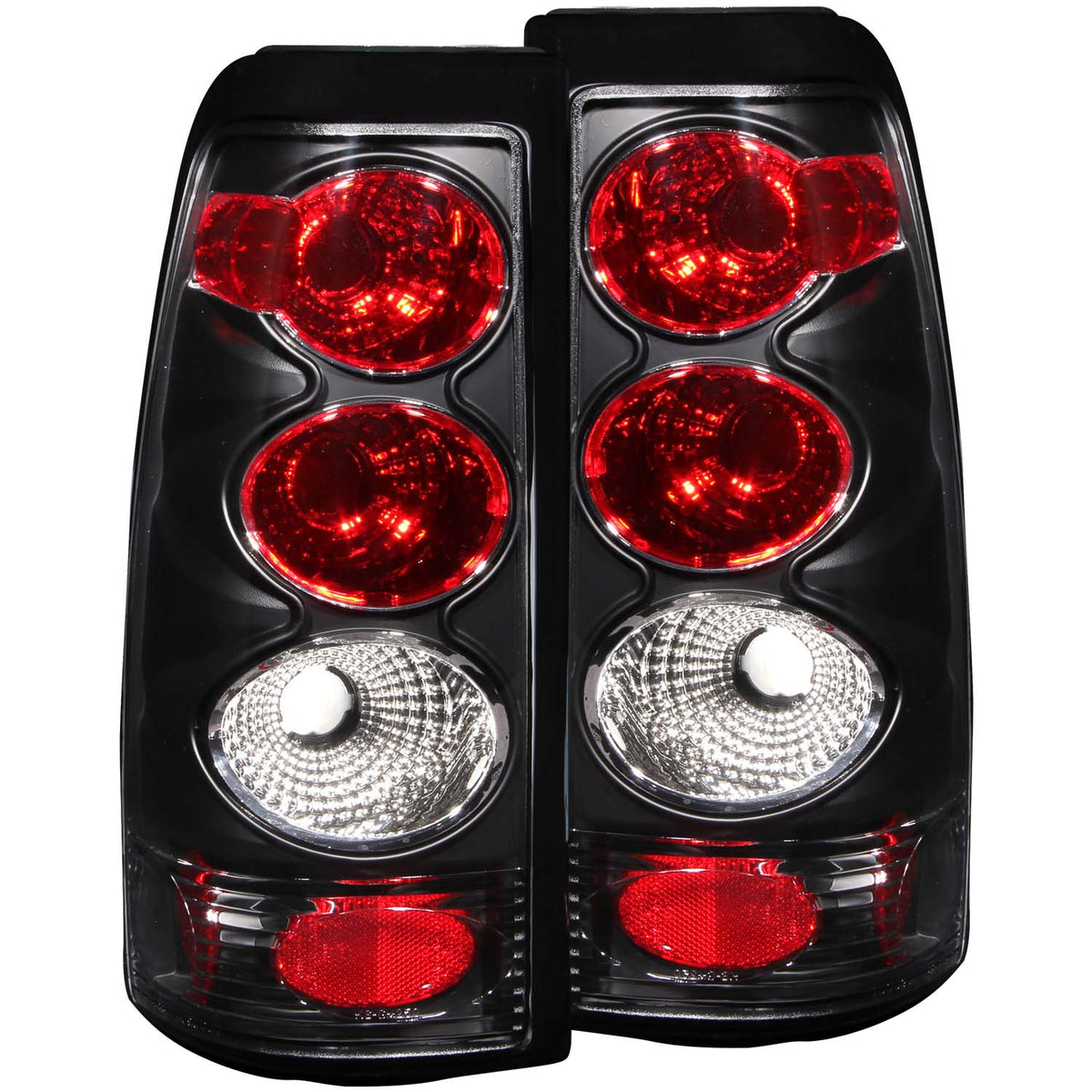 1999-2002 Chevrolet Silverado / 2001-2002 Chevrolet Silverado Tail Light Assembly