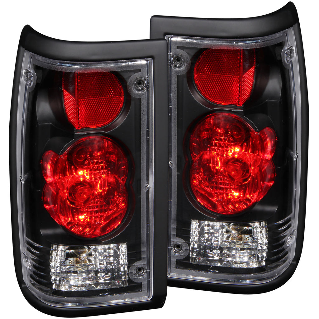 1986-1987 Mazda B2000 / 1987-1993 Mazda B2200 / 1987-1993 Mazda B2600 Tail Light Assembly