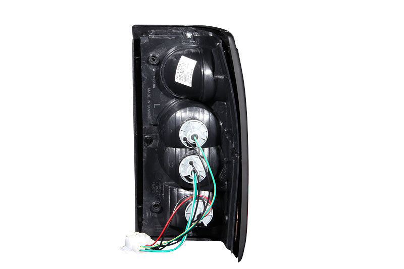 1986-1987 Mazda B2000 / 1987-1993 Mazda B2200 / 1987-1993 Mazda B2600 Tail Light Assembly