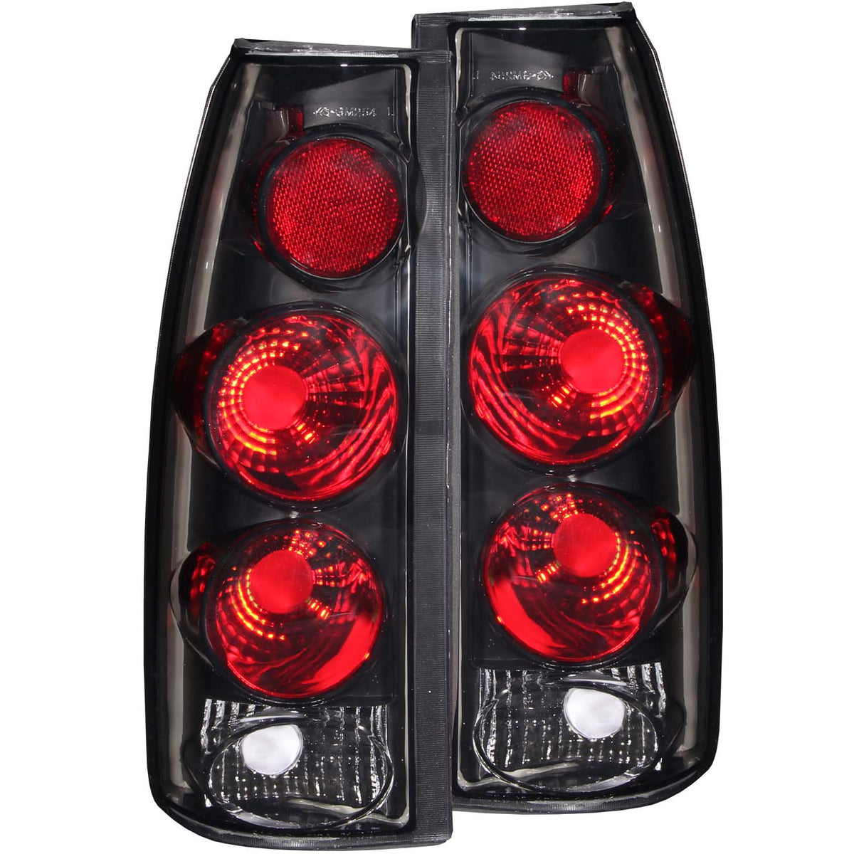 1999-2000 Cadillac Escalade / 1992-1994 Chevrolet Blazer / 1988-1998 Chevrolet C1500 Tail Light Assembly