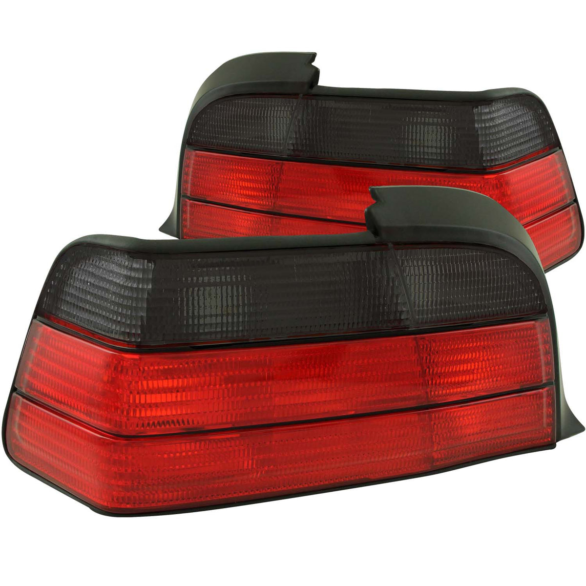 1992-1998 BMW 318i / 1992-1998 BMW 318is / 1995-1998 BMW 318ti Tail Light Assembly