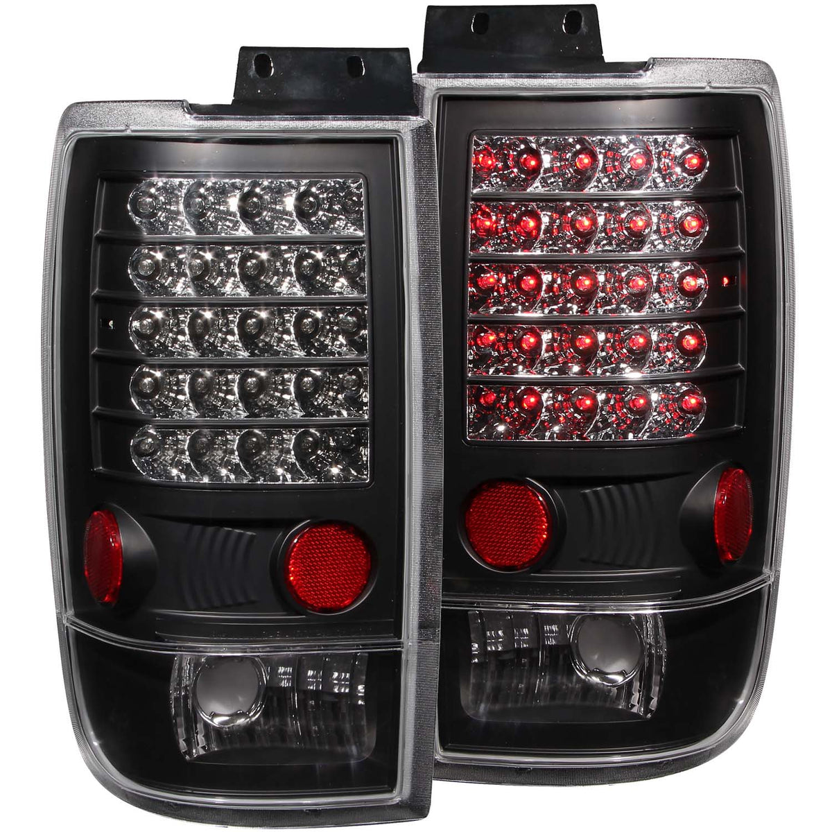 1997-2002 Ford Expedition Tail Light Assembly