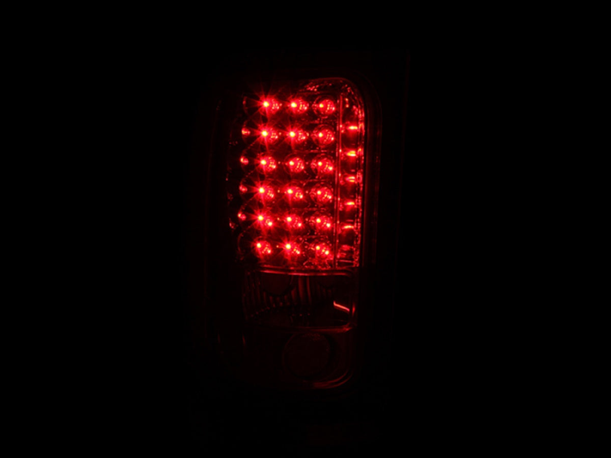 1994-2001 Dodge Ram / 1994-2002 Dodge Ram Tail Light Assembly