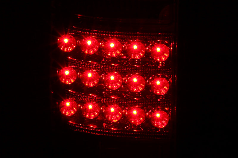 1991-1997 Toyota Land Cruiser Tail Light Assembly