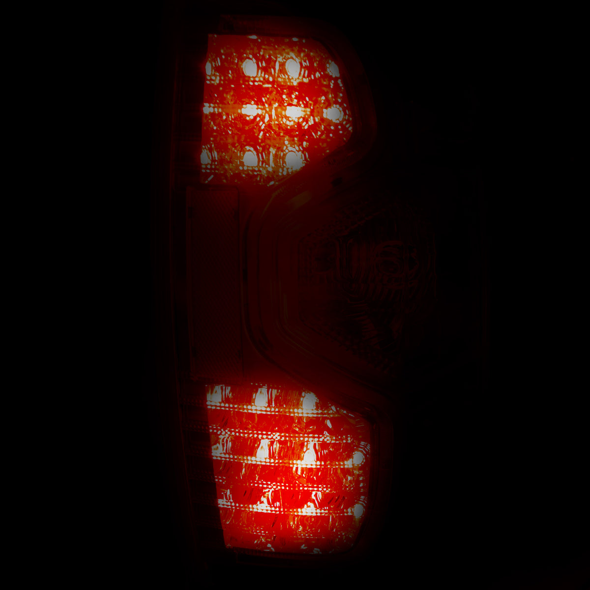 2014-2015 Toyota Tundra Tail Light Assembly