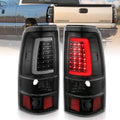 1999-2002 Chevrolet Silverado / 2001-2002 Chevrolet Silverado Tail Light Assembly
