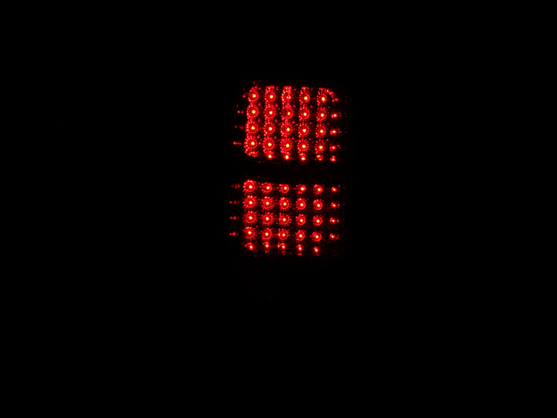 2007-2011 Dodge Nitro Tail Light Assembly