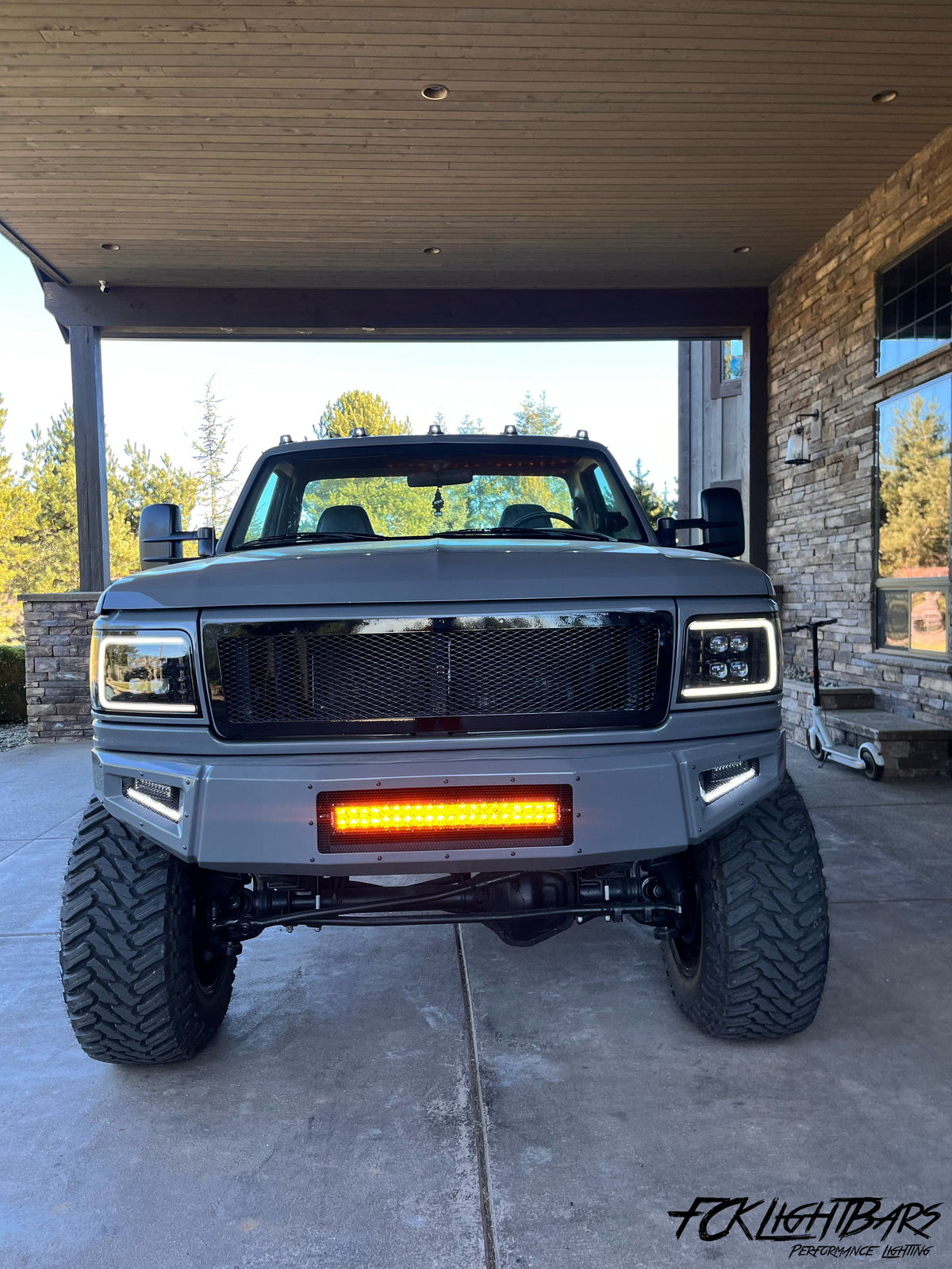 FCK Lightbars Chase Light Bar – Amber/White LED Light Bar with Strobe (20"–50")