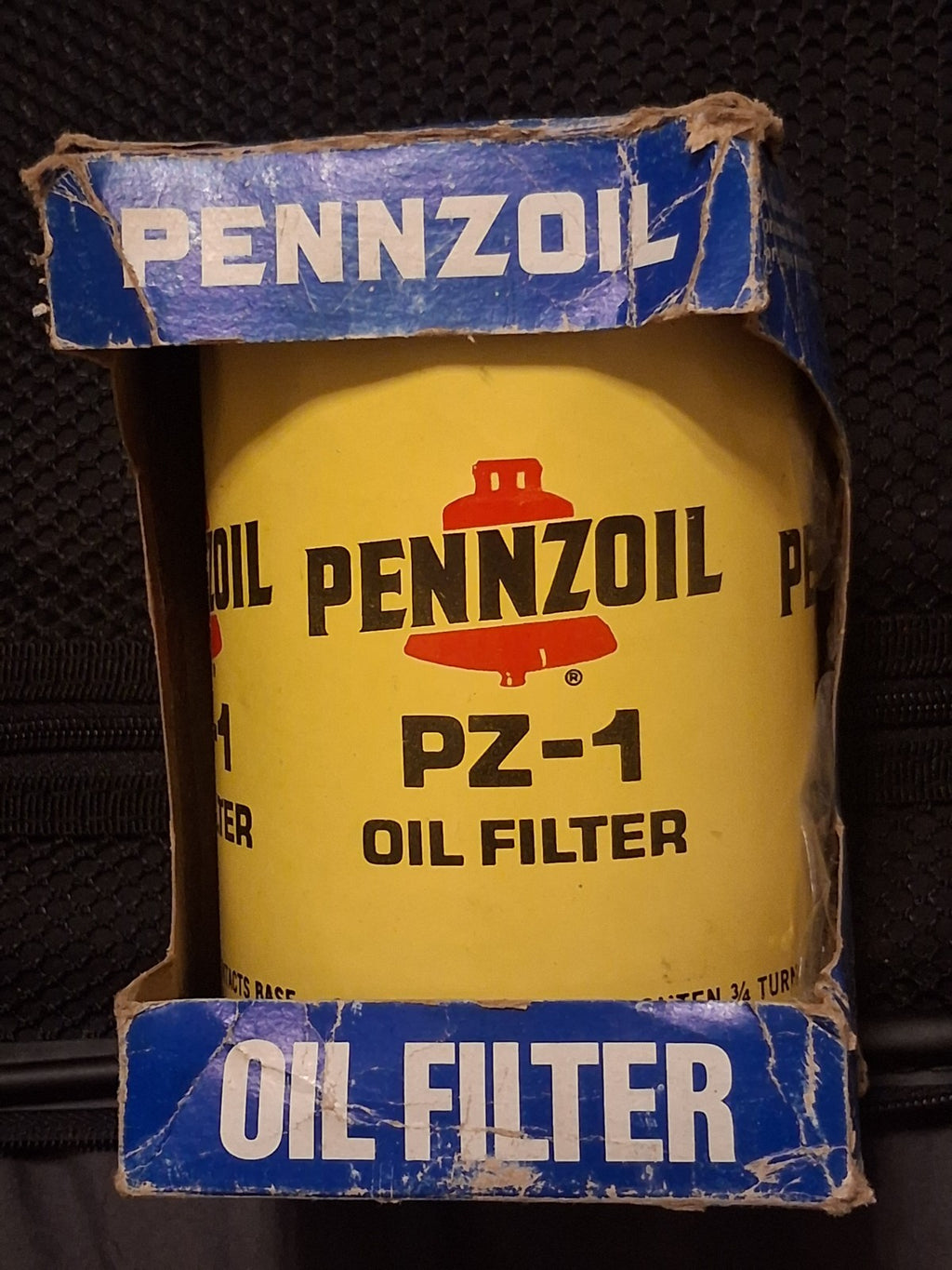 NOS Pennzoil PZ-1 Engine Oil Filter - Cross Ref FRAM PH8A Wix 51515 Ford