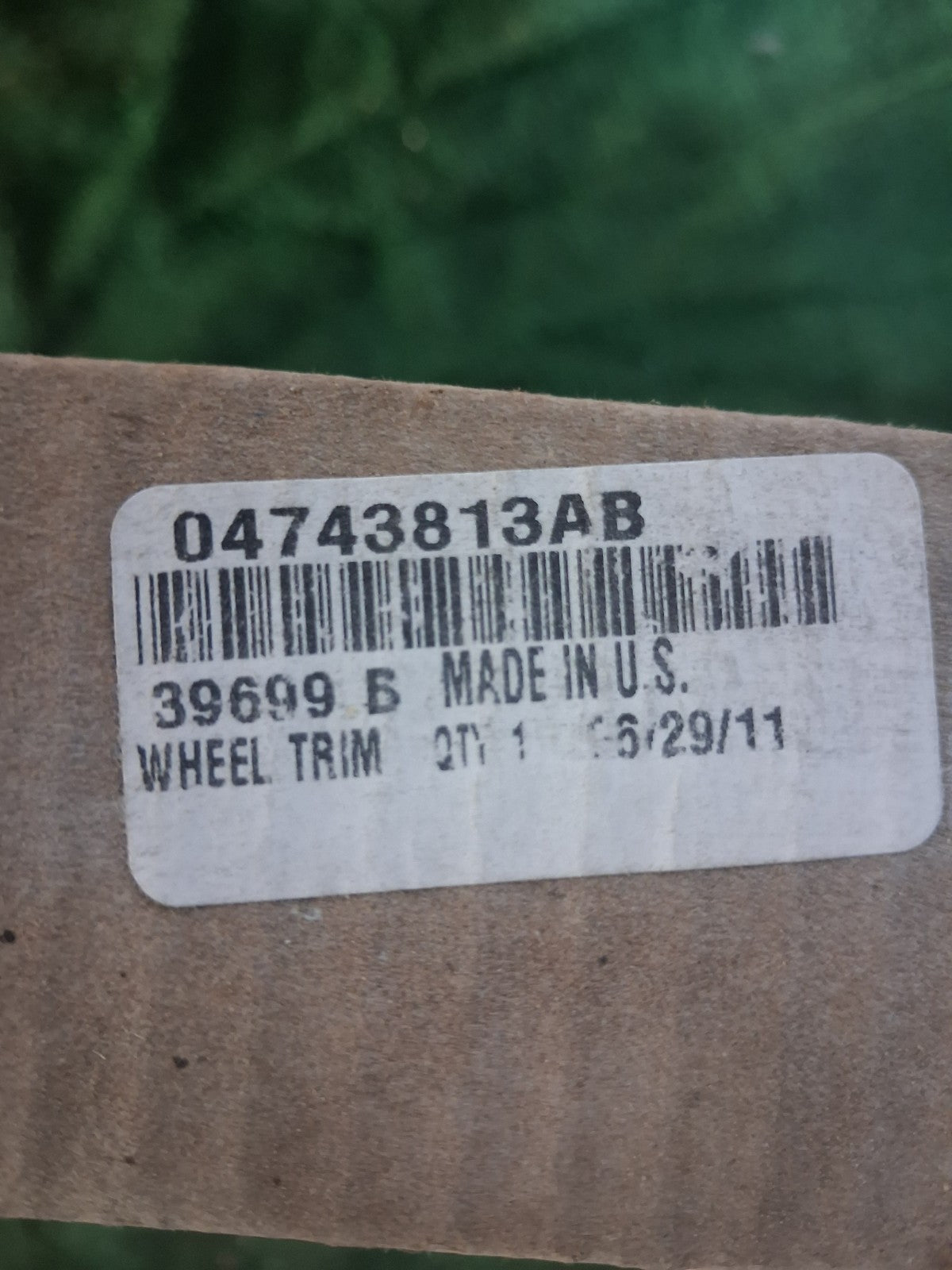 Genuine Mopar 16-Inch 9-Spoke Silver Wheel Hub Cap 04743813AB