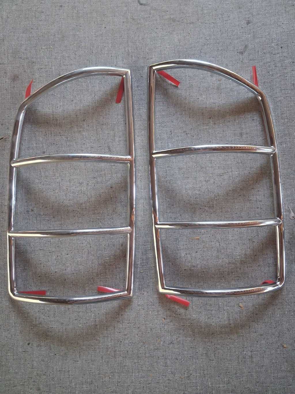 Race Sport RS-0713CHEVY2-TLB LED Taillight Bezel Chrome 07-13 Silverado Pair