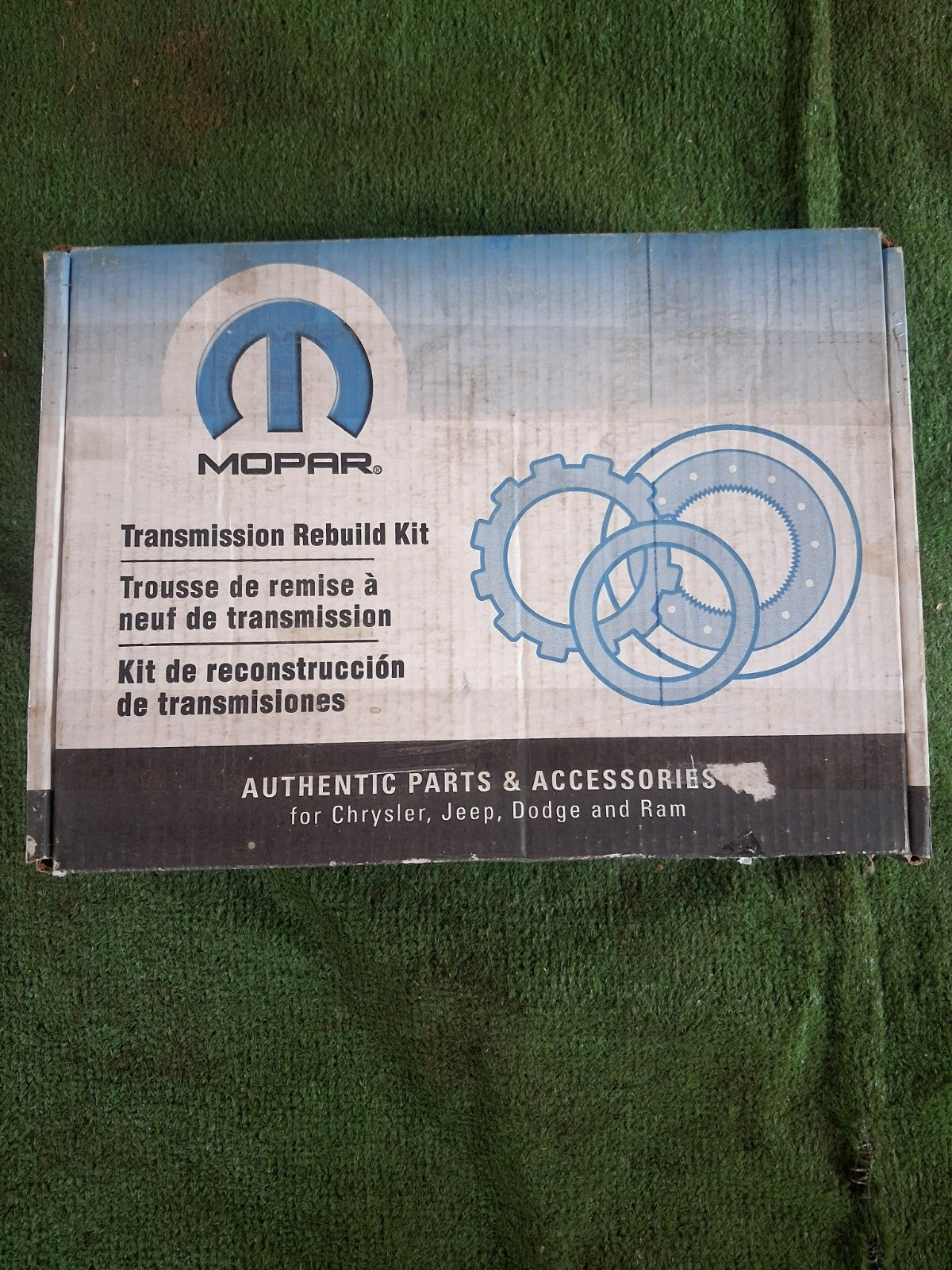 New OEM Mopar 68330411AA Transmission Seal & Gasket Kit R0000411AB