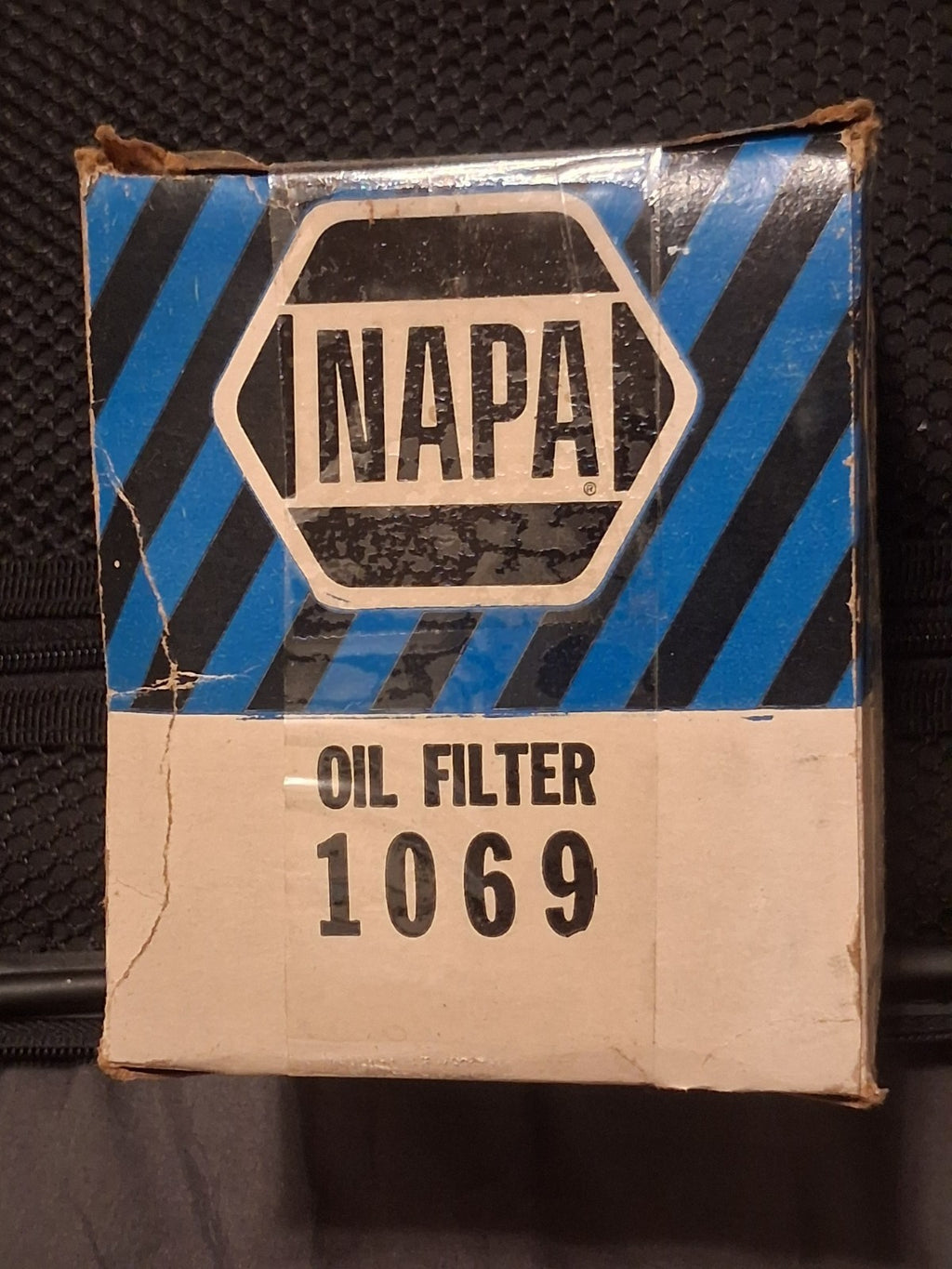 NOS NAPA 1069 Engine Oil Filter - Cross Ref Wix 51069 Chevrolet GMC BuicK