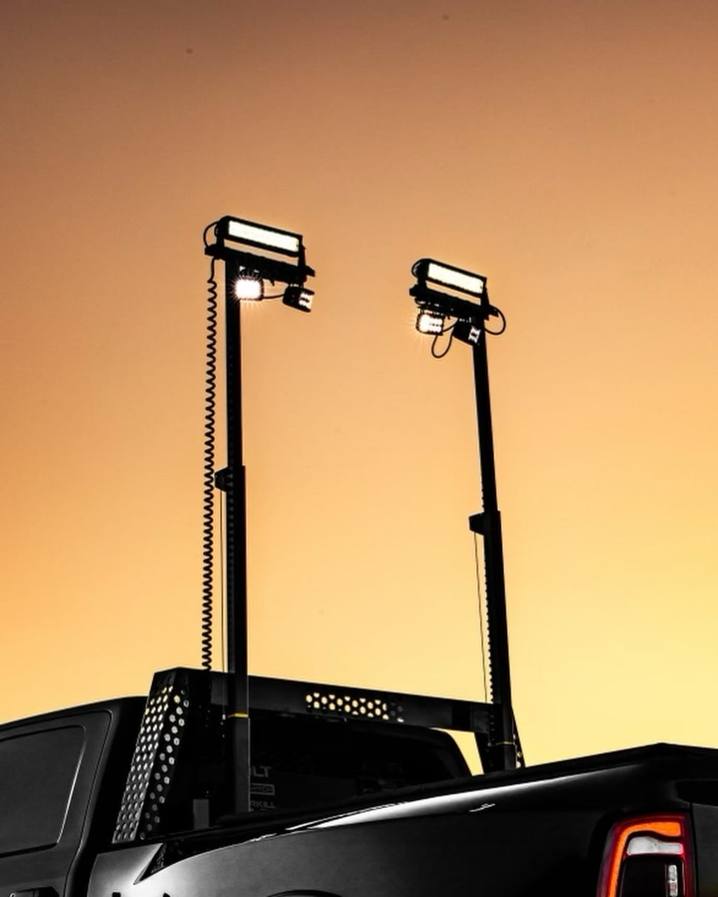 Truck Bed Mounted LED Light Towers