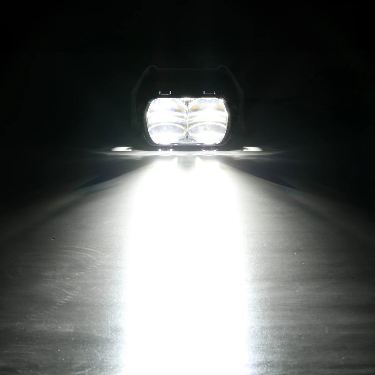 Auxbeam 3.5 inch 132W Hyperbolic Rectangular Bi-LED Projector Lens Headlight K9