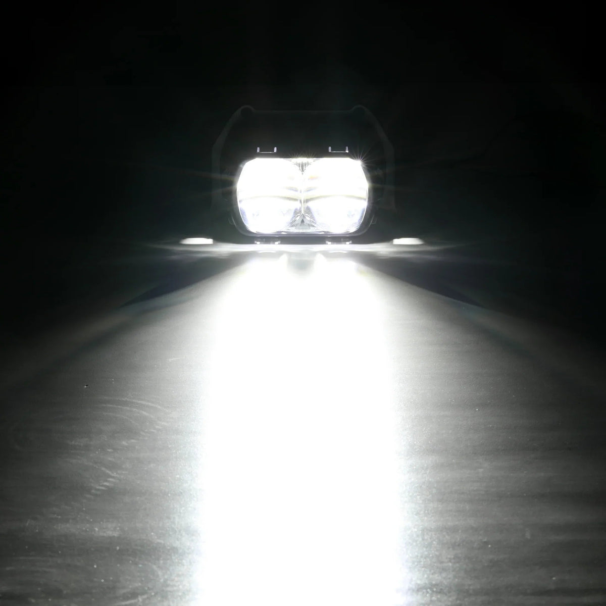 Auxbeam 3.5 inch 132W Hyperbolic Rectangular Bi-LED Projector Lens Headlight K9