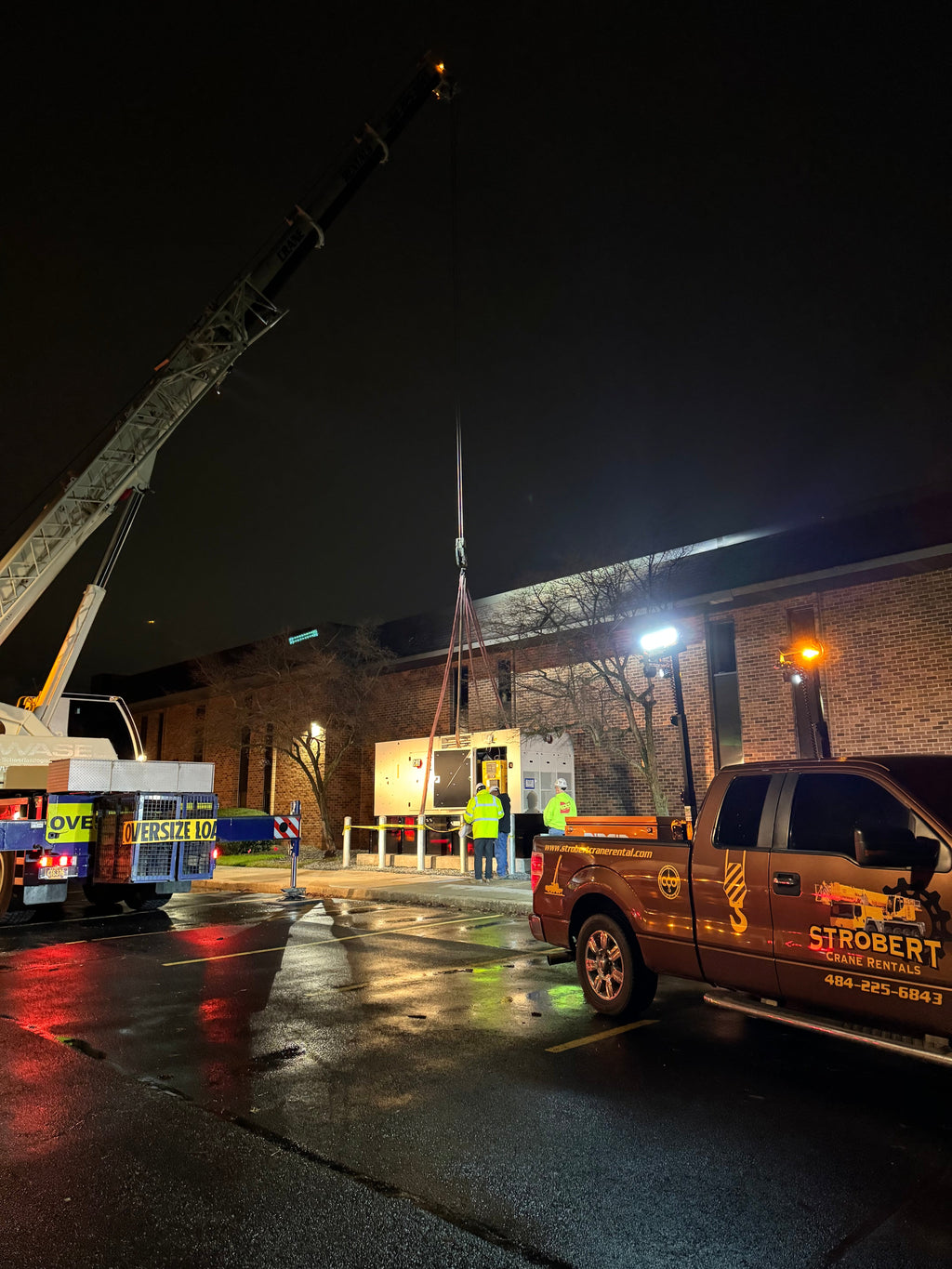 Truck Bed Mounted LED Light Towers 