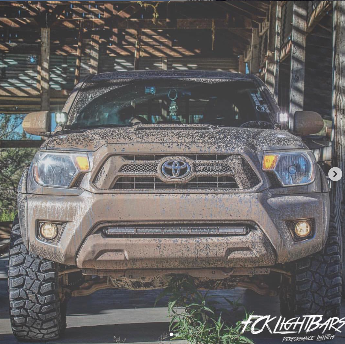 2005-2015 Toyota Tacoma Bumper 30" LED Lightbar Mounts 