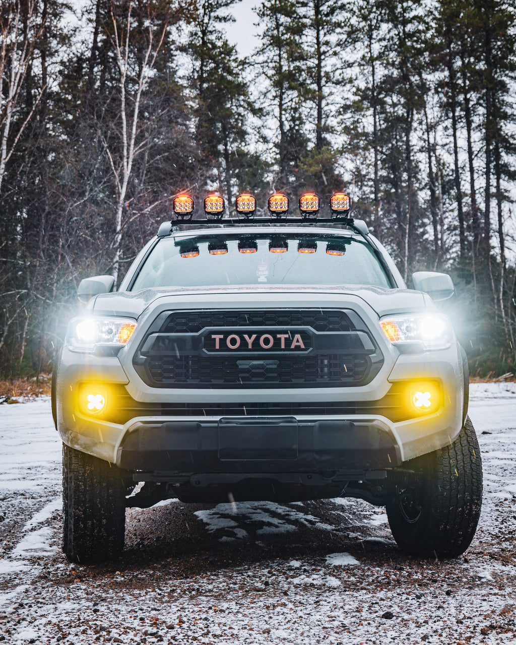 V-MAX Series | 5 Inch 168W 16440LM Spot Beam Side Shooter LED Round Pod Lights with Amber DRL