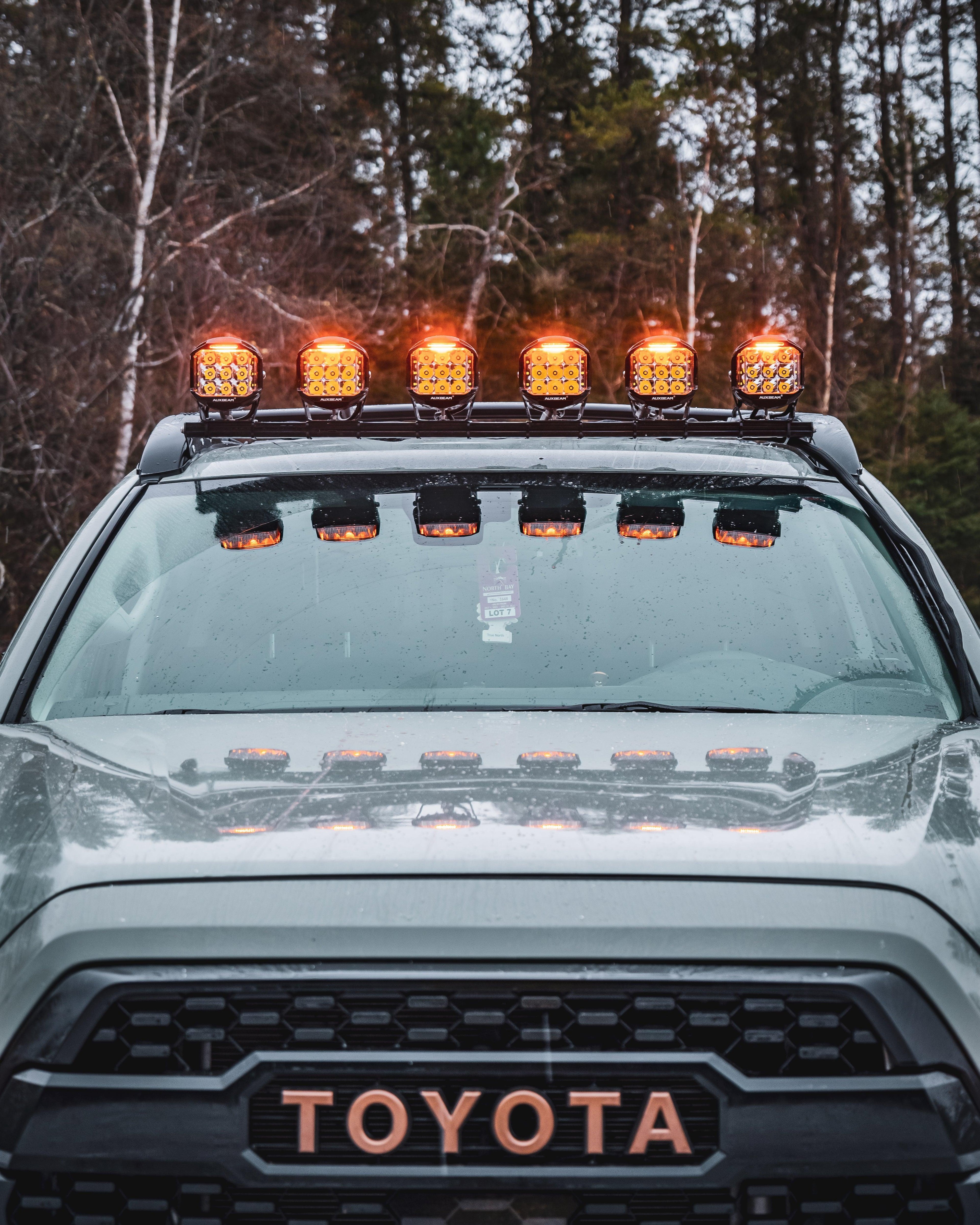 V-MAX Series | 5 Inch 168W 16440LM Spot Beam Side Shooter LED Round Pod Lights with Amber DRL
